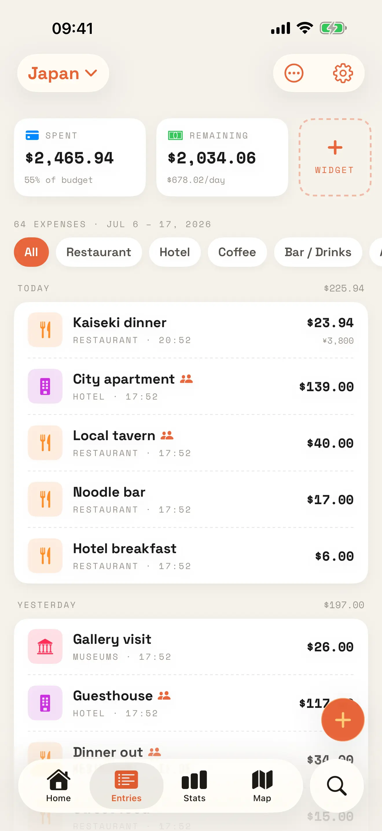 PocketTrip Eintragsbildschirm mit nach Tagen gruppierten Ausgaben für eine Japan-Reise